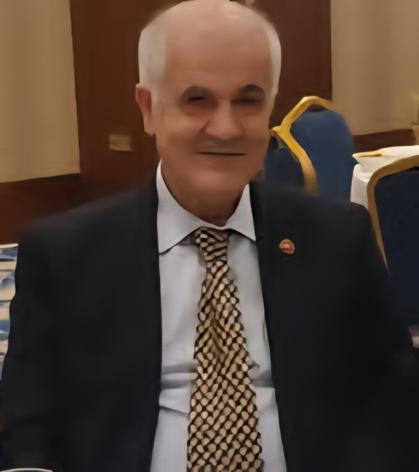 1973 mezunu Gazi E.Kd.Bçvş Ziver Ünal hakkın rahmetine kavuşmuştur.